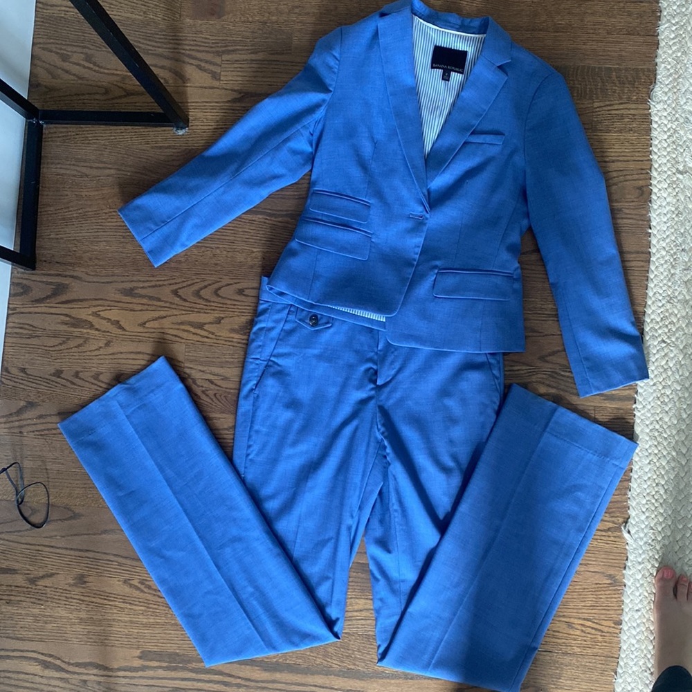 Banana Republic Suit